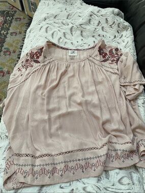 Knox Rose Blush Pink Embroidered Boho Peasant Top